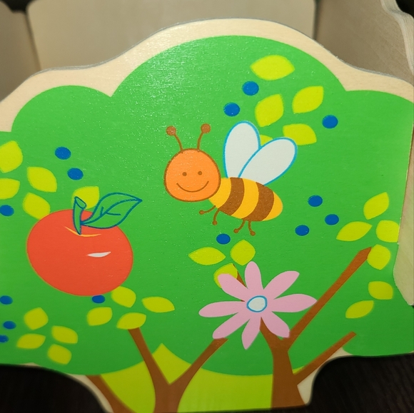 Animals fishing in the trees Magnetic Game - Picture 3 of 7